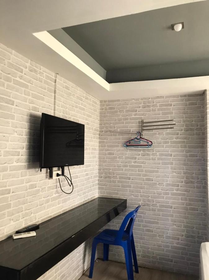 Rod Fai Fah Apartment Bangkok Dış mekan fotoğraf